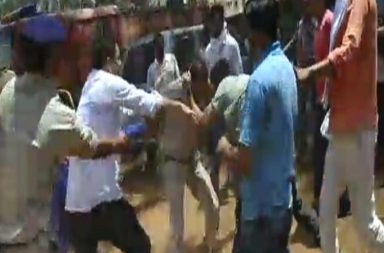Cop beaten in MP