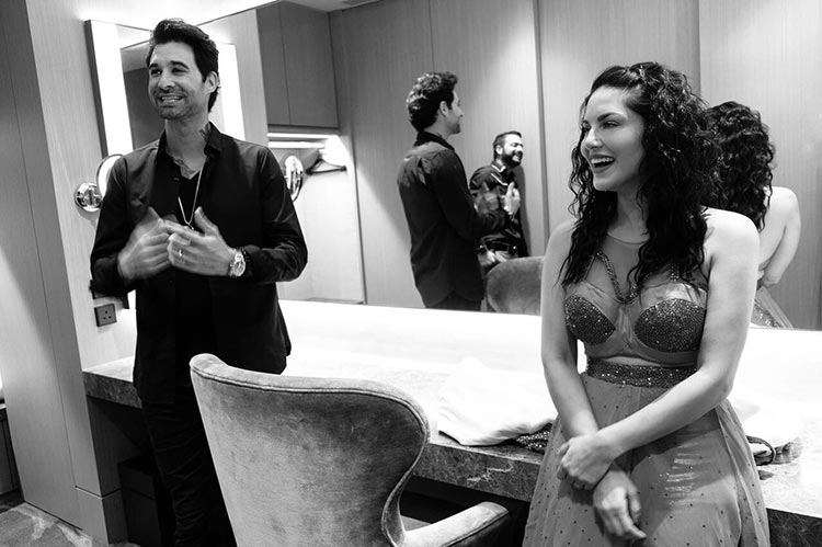 Sunny Leone’s candid pic with husband is happiness in the purest form