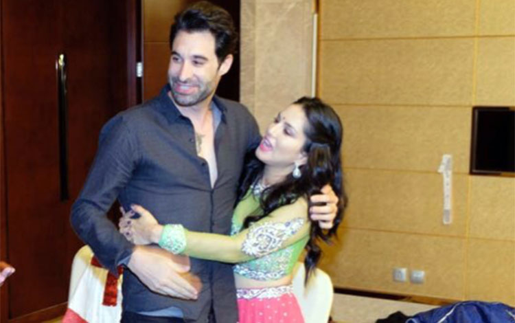 Sunny Leone and Daniel Weber look uber pretty in this candid click