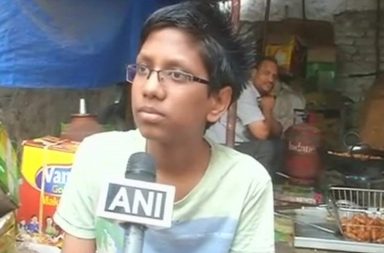 Samosa seller son cracks JEE exam secures sixth spot