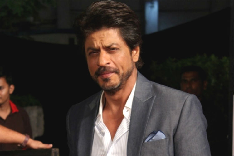 This politician calls Shah Rukh Khan on Raksha Bandhan every year and ...