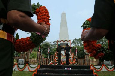 Jawans paying homage to Kargil Martyrs during Vijay Diwas celebration