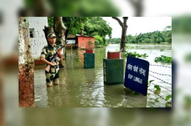 This photo of a jawan shows all what soldiers have to endure to protect us