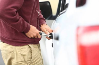 Facebook car theft